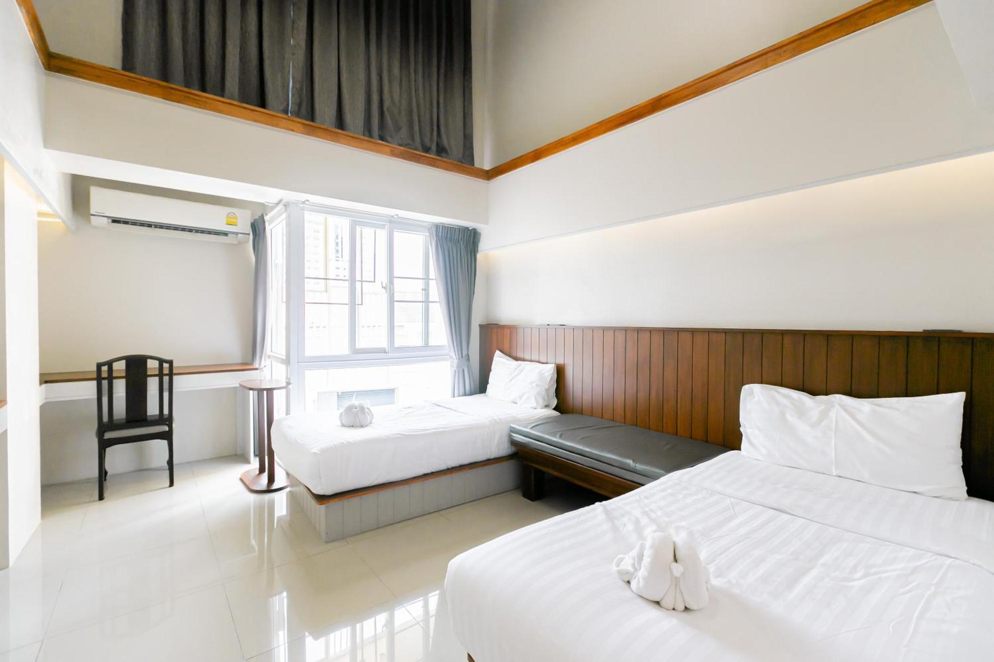 A Room Bangkok Sathorn Exterior photo