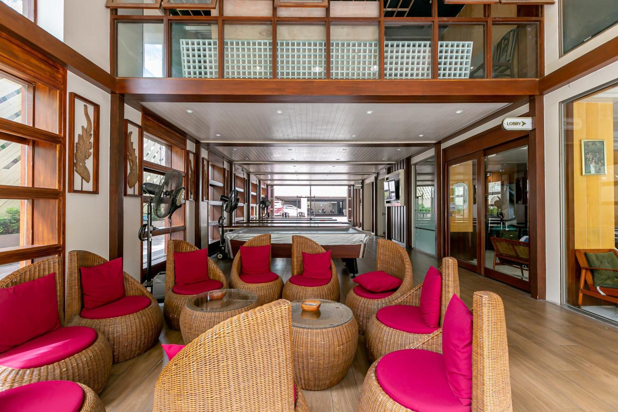 A Room Bangkok Sathorn Exterior photo