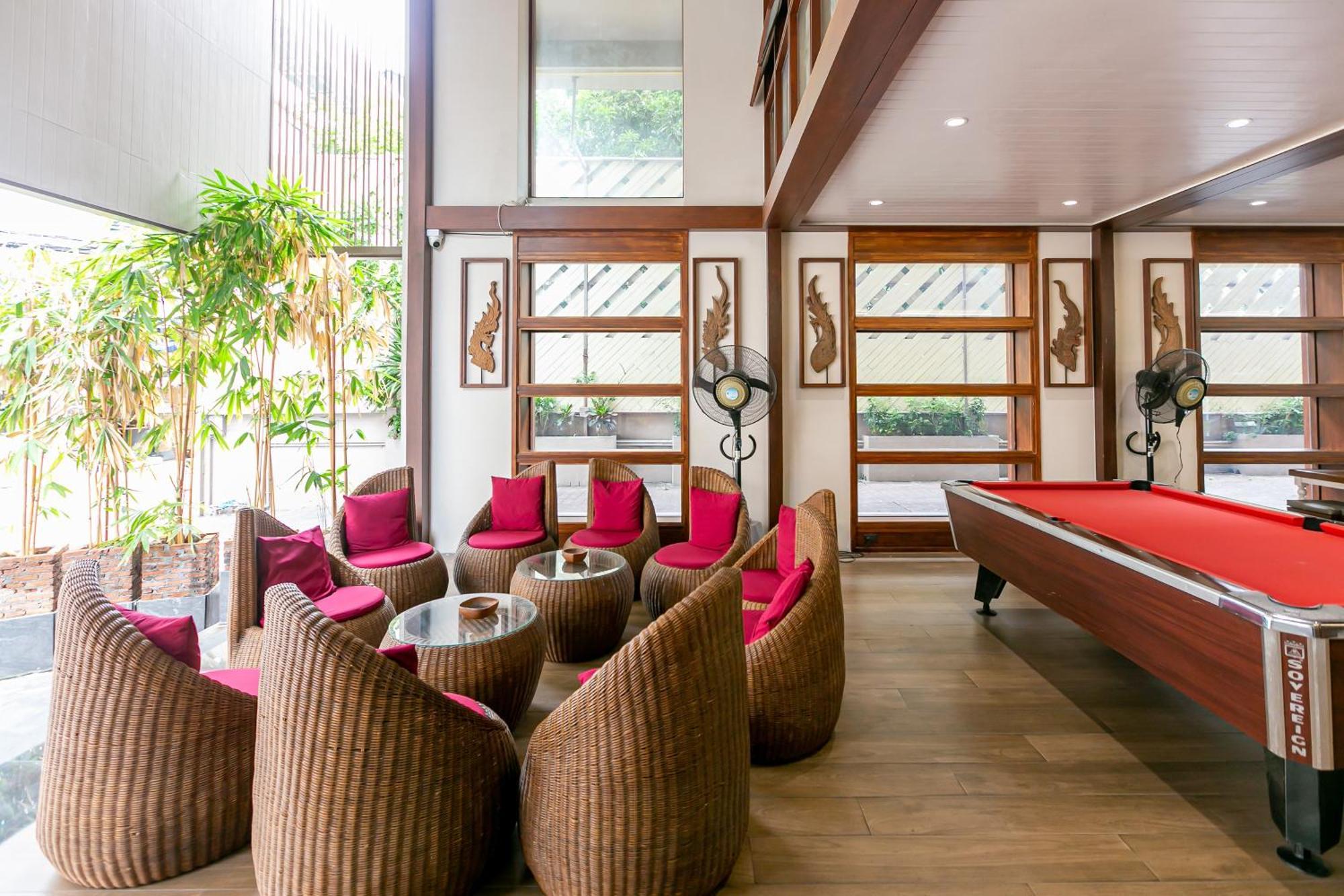 A Room Bangkok Sathorn Exterior photo