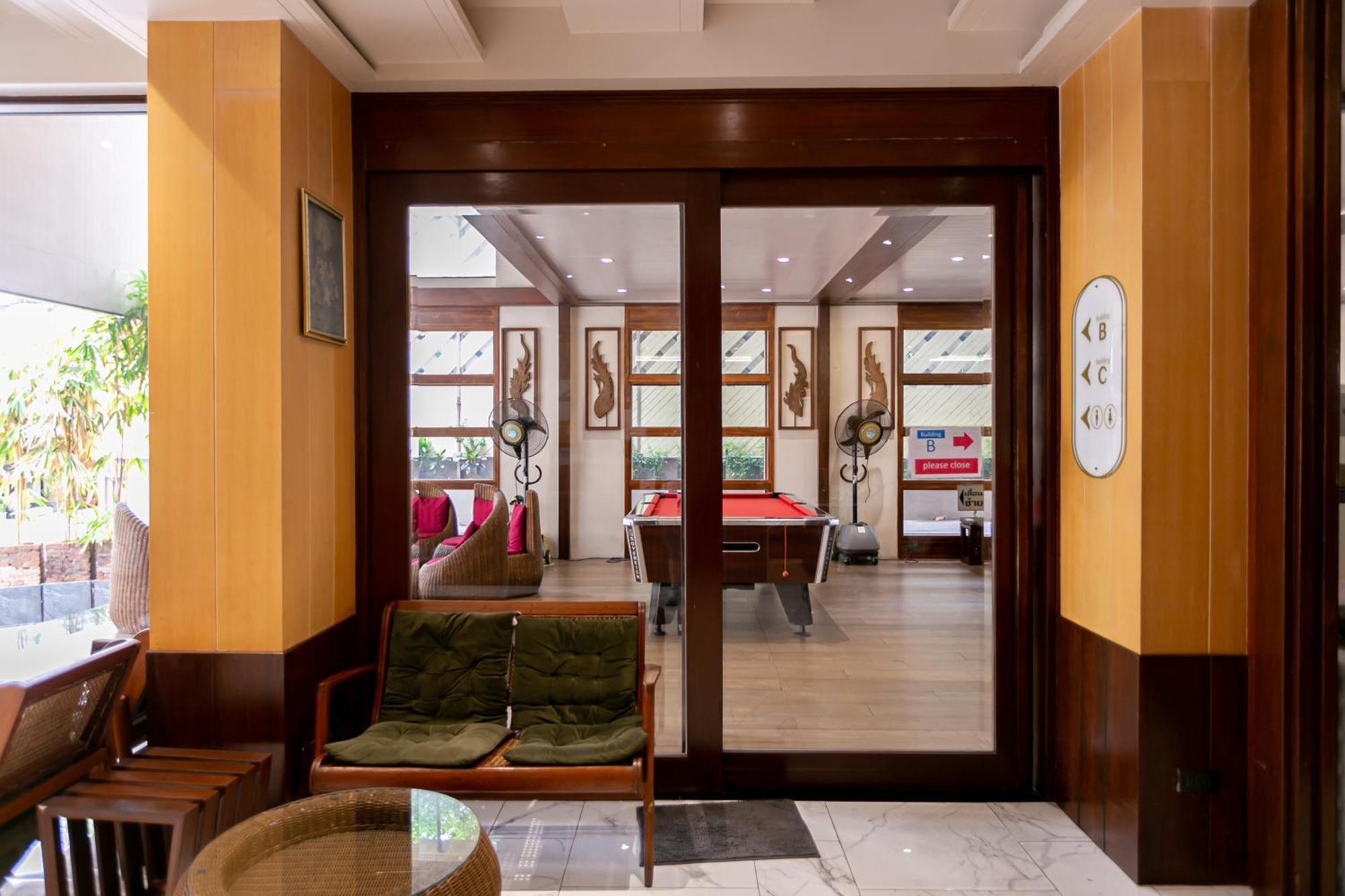 A Room Bangkok Sathorn Exterior photo